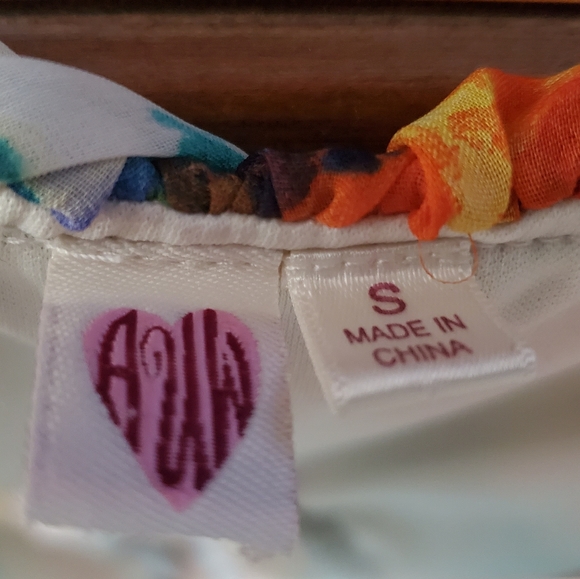 Beautiful Flowy High Low Dress - Picture 5 of 5